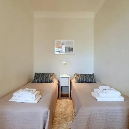 Very Spacious Apartment *